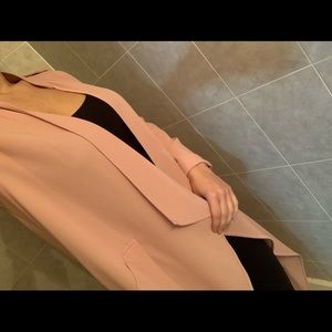 Pink long sleeve dusted ! So stylish ! Never worn